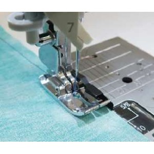 JUKI 7mm Guide Foot 40197832