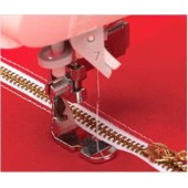 JUKI Adjustable Zipper Foot 40206252