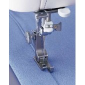 JUKI Compensating Foot (Right 1.5mm) A9843-D25-AA0