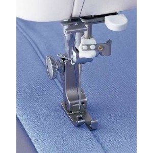 JUKI Compensating Foot (Right 1.5mm) A9843-D25-AA0